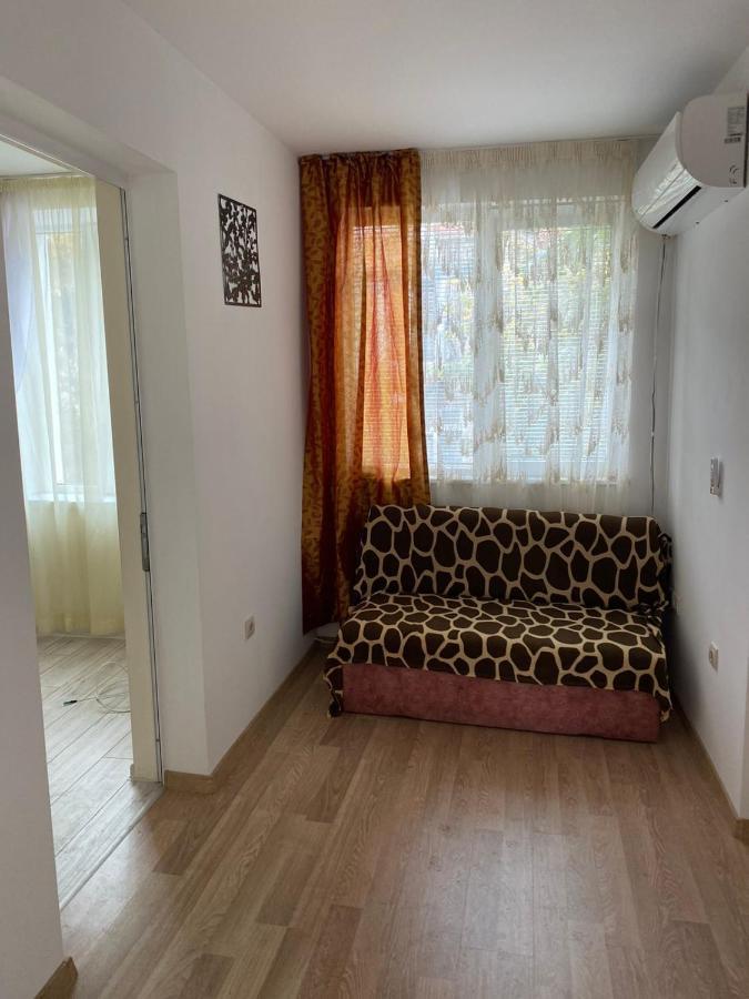 Апартмент 27 Юли 2 Apartamento Varna Exterior foto